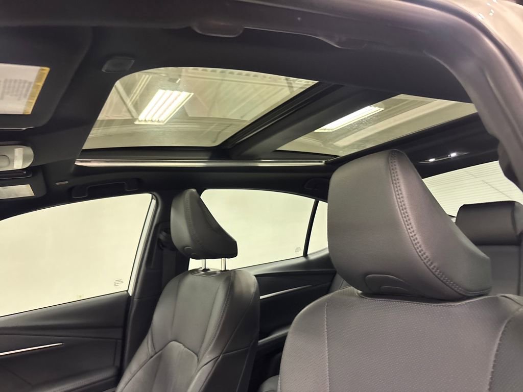 2025 Toyota Camry XSE photo 19