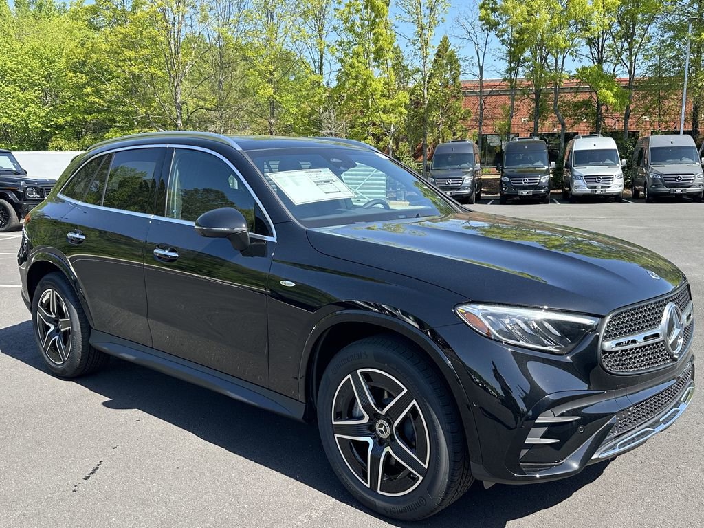 2025 Mercedes Benz GLC 350e 4MATIC photo 2
