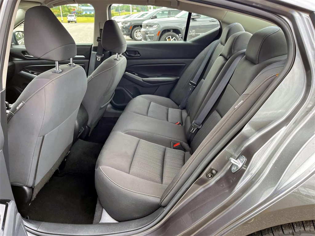 2023 Nissan Altima 2.5 SV photo 24