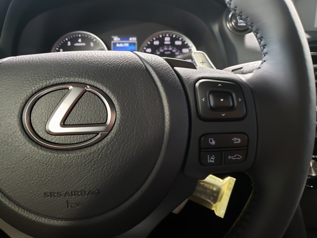2025 Lexus IS 300 photo 16