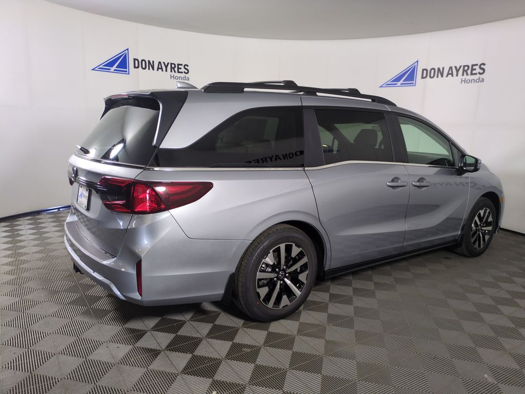 2026 Honda Odyssey EX-L photo 5