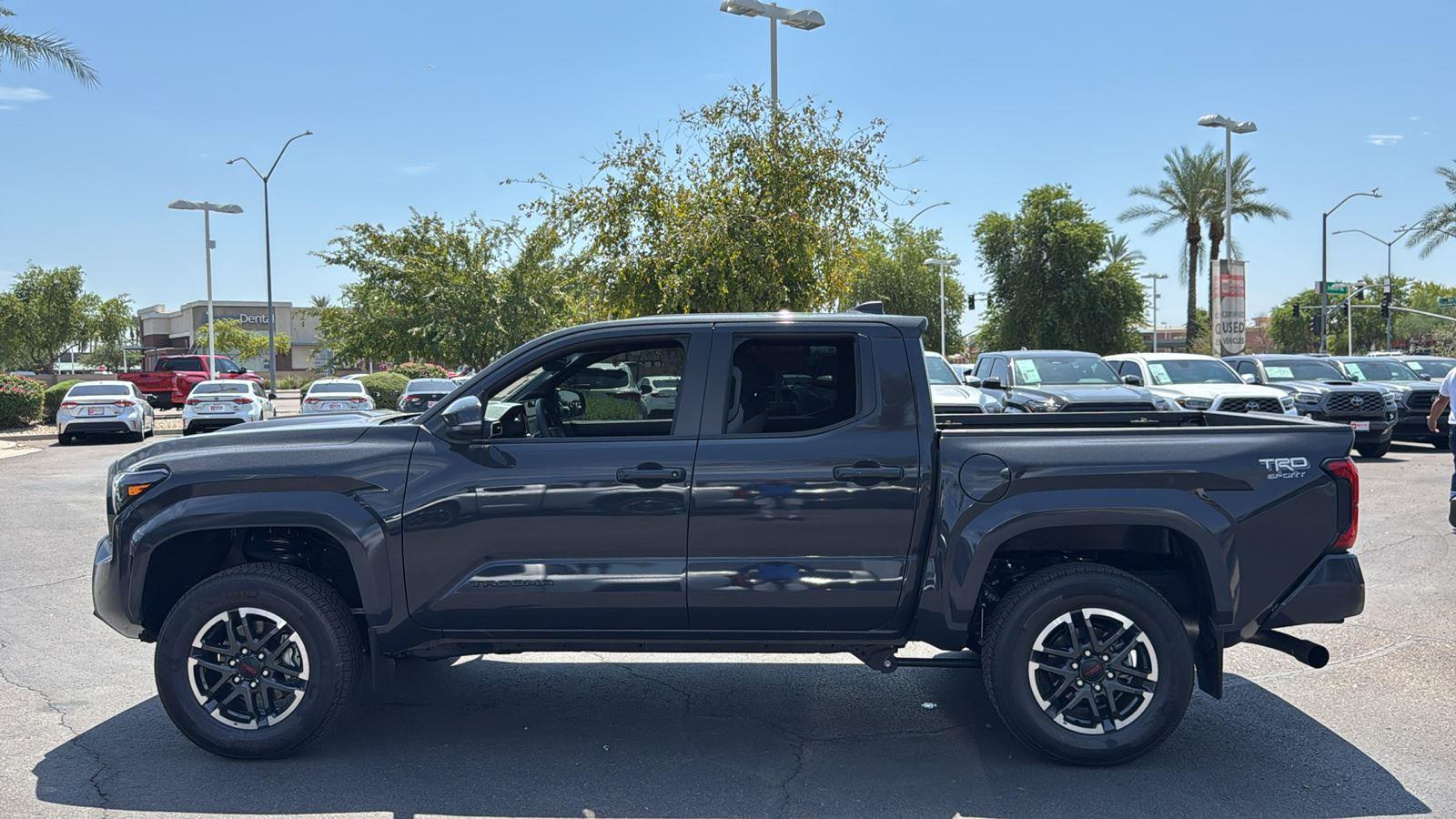 2024 Toyota Tacoma TRD Sport photo 4