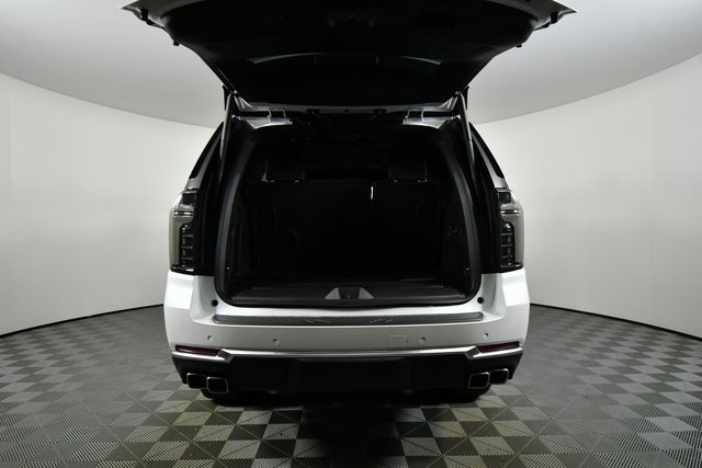 2025 Chevrolet Tahoe High Country photo 23