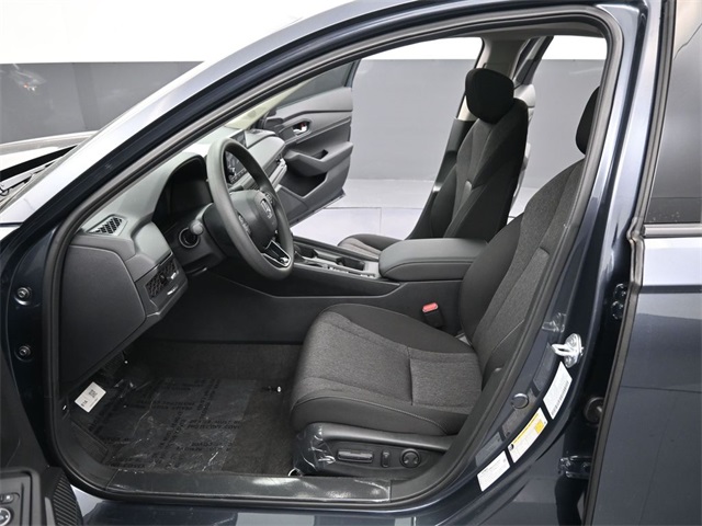 2025 Honda Accord SE photo 4