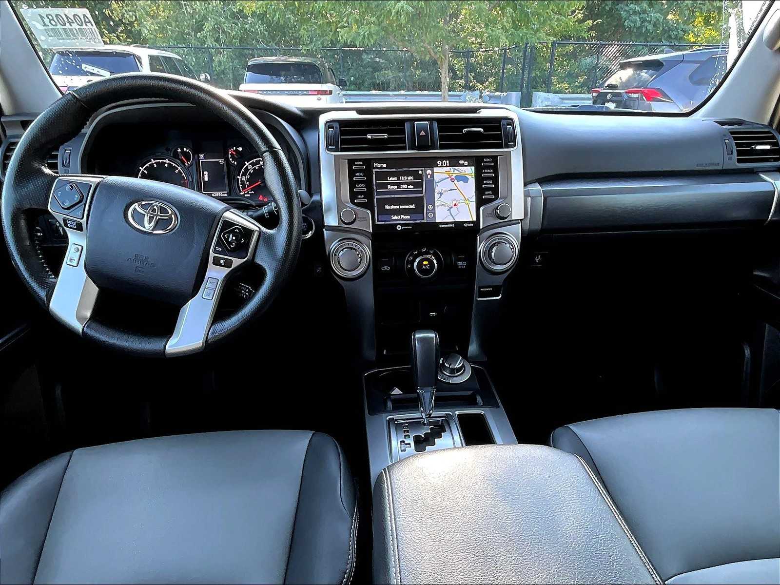 2024 Toyota 4Runner SR5 Premium photo 21