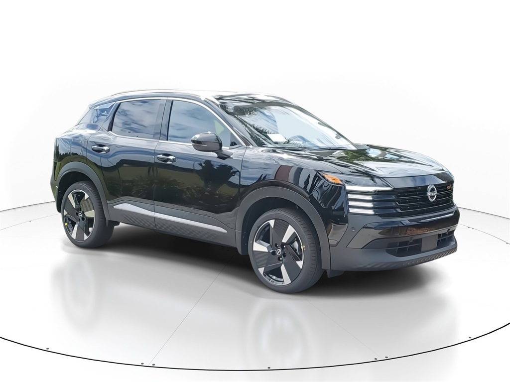 2025 Nissan Kicks SR photo 2
