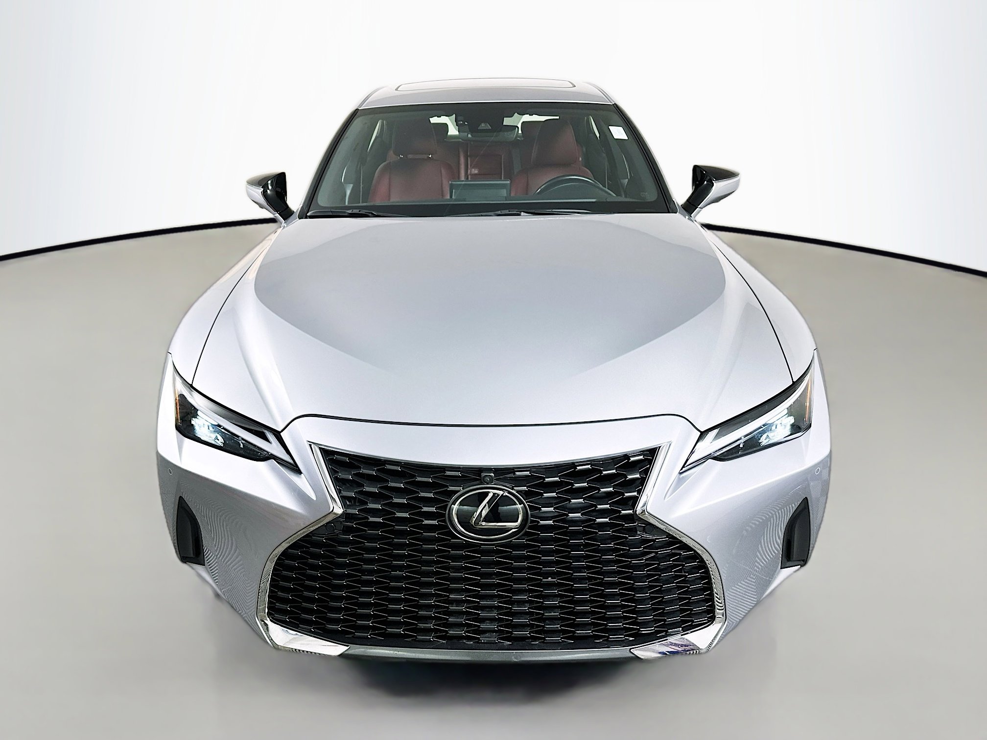 2022 Lexus IS 300 photo 2