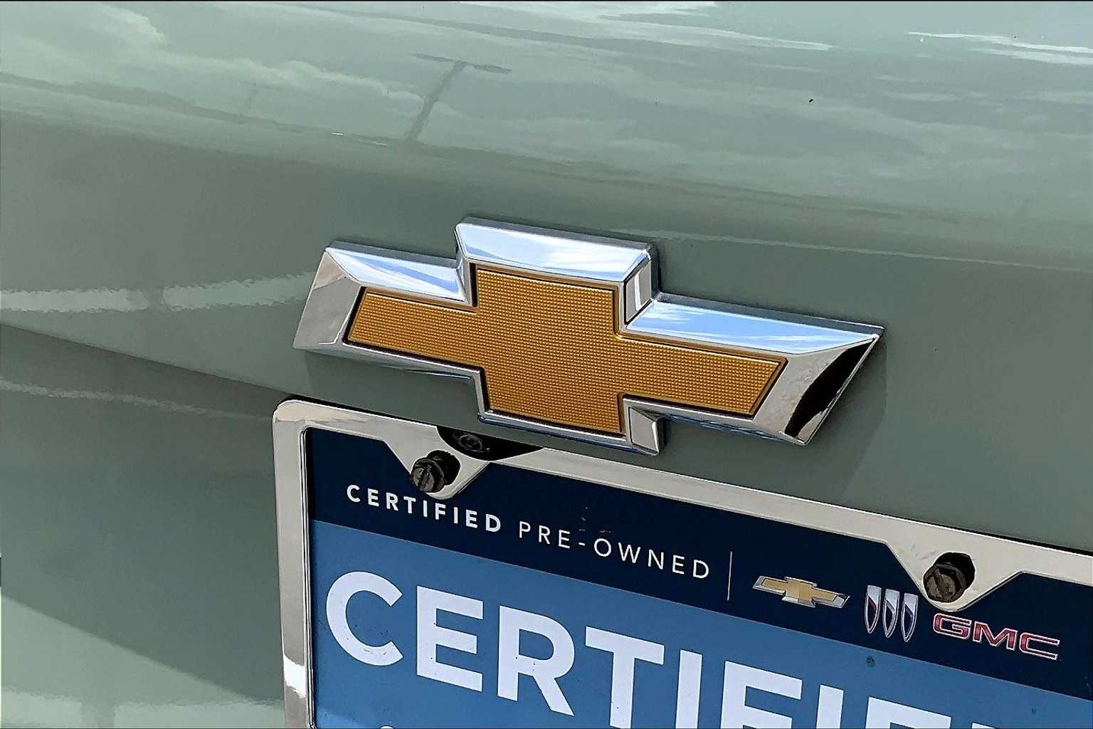 2025 Chevrolet Equinox LT photo 8