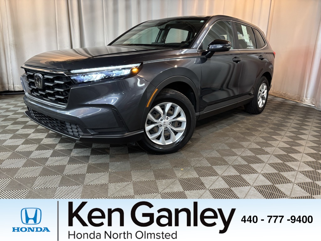 2023 Honda CR-V LX's photo