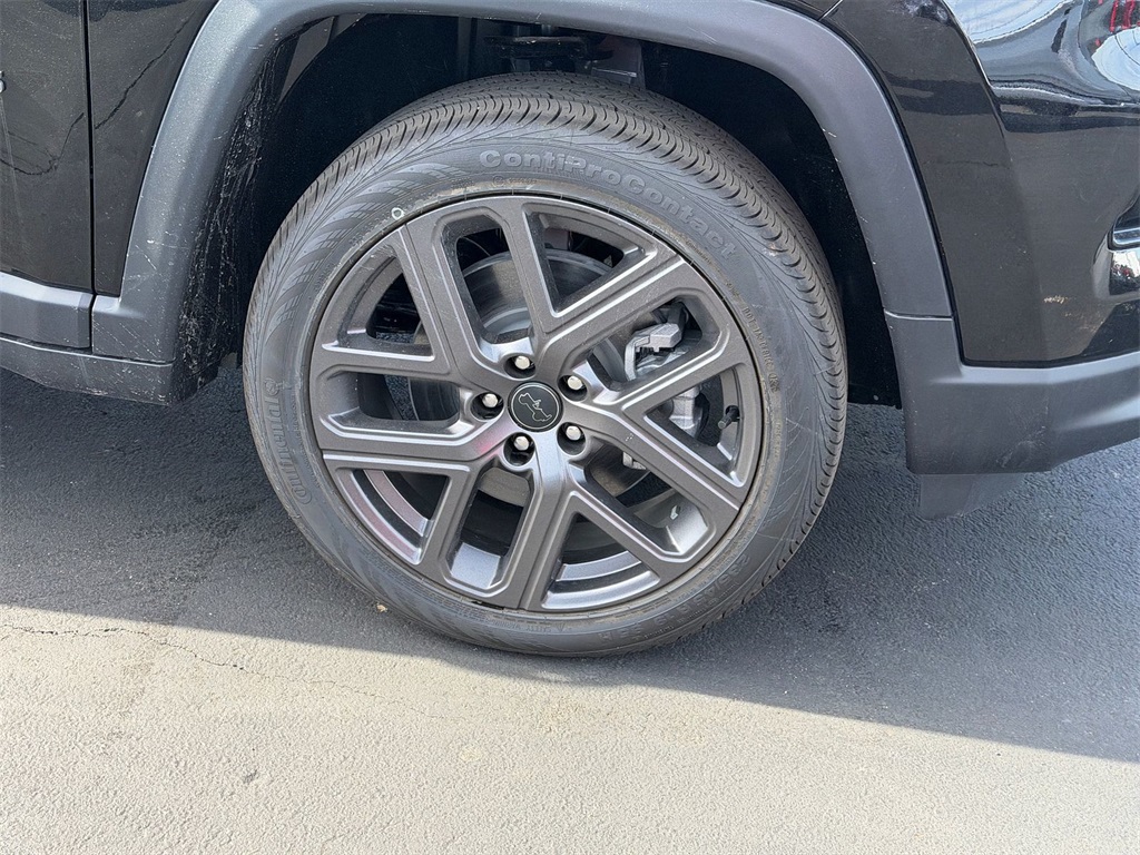 2026 Jeep Compass Limited Altitude photo 4