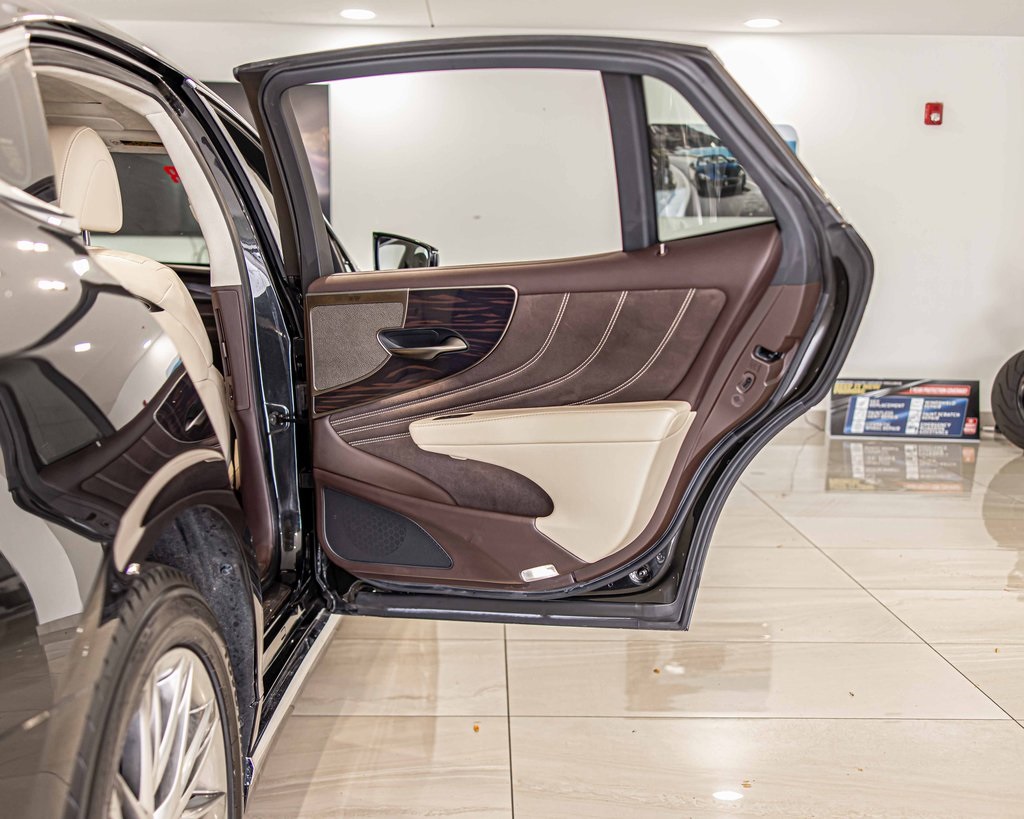 2018 LEXUS LS - Image 40