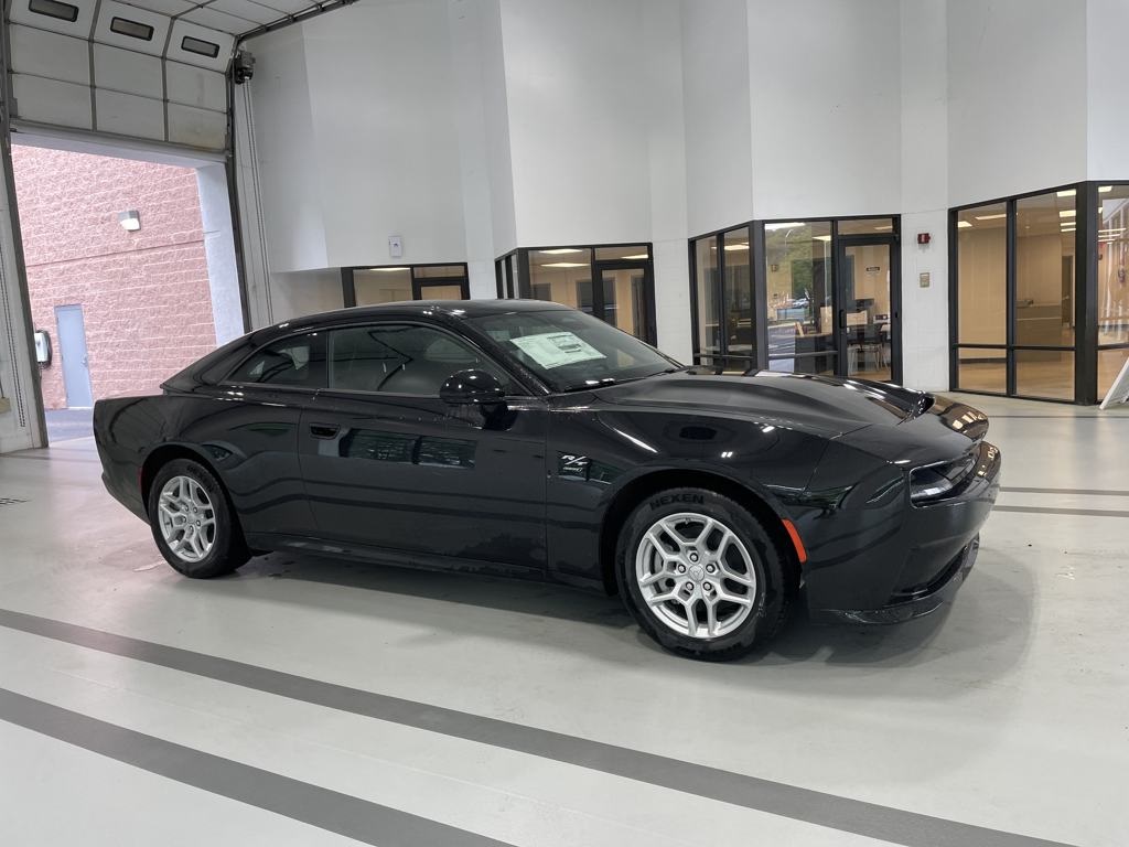 2025 Dodge Charger R/T photo 2