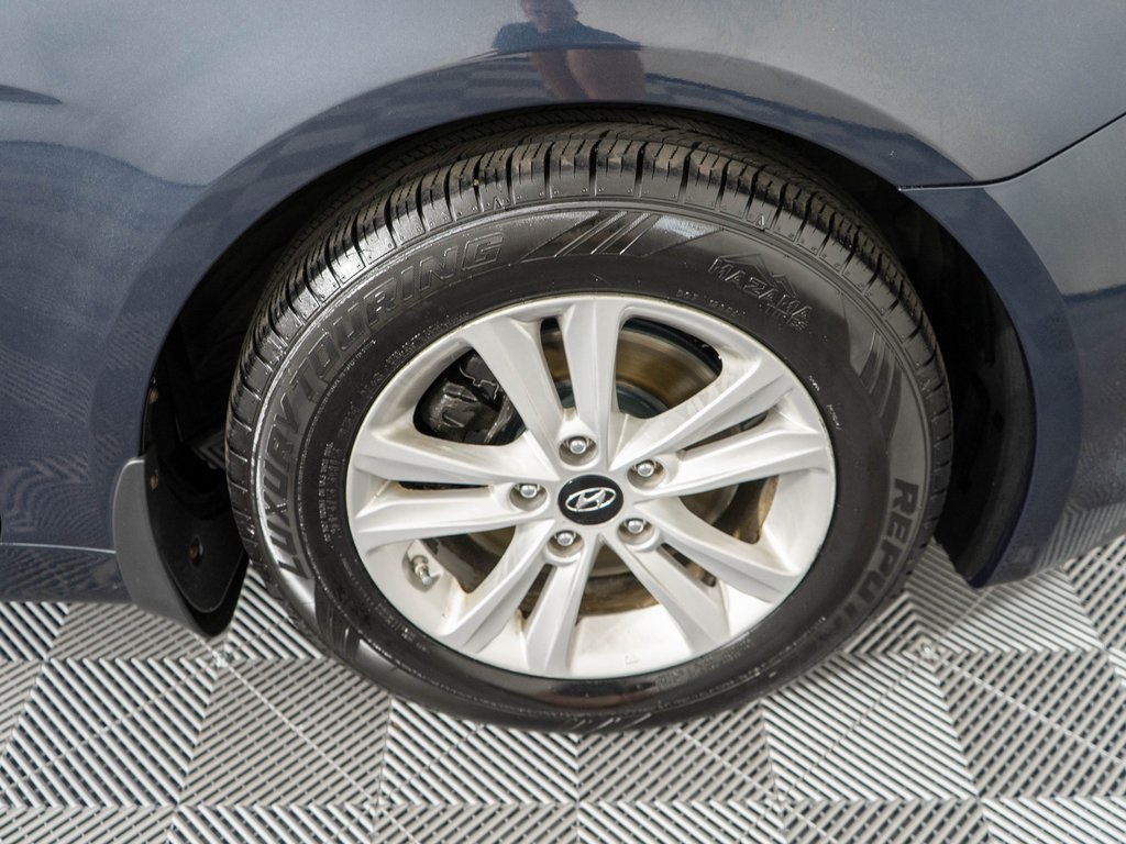 2012 Hyundai Sonata GLS photo 27