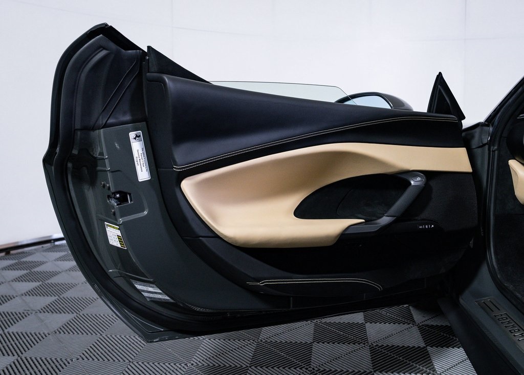 Certified Used 2023 Grigio Scuro Ferrari  image 16