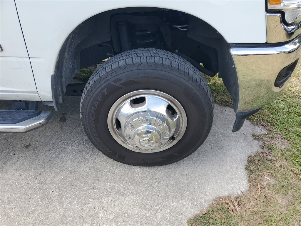 2024 Ram 3500 Big Horn photo 2