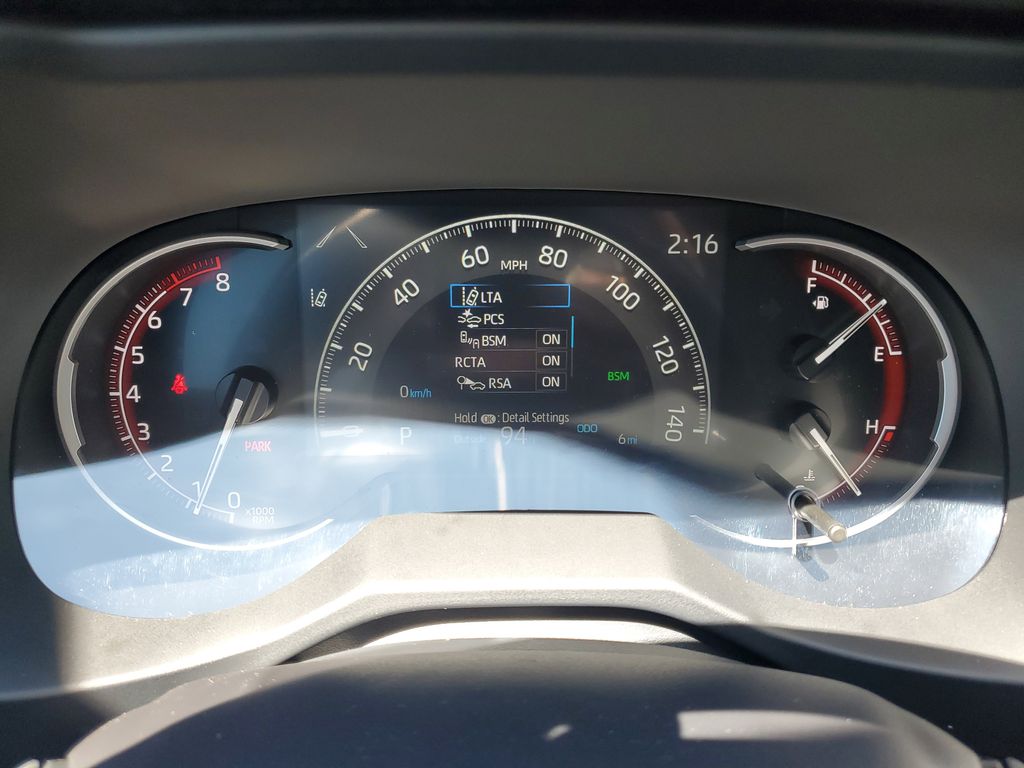 2025 Toyota RAV4 XLE photo 20