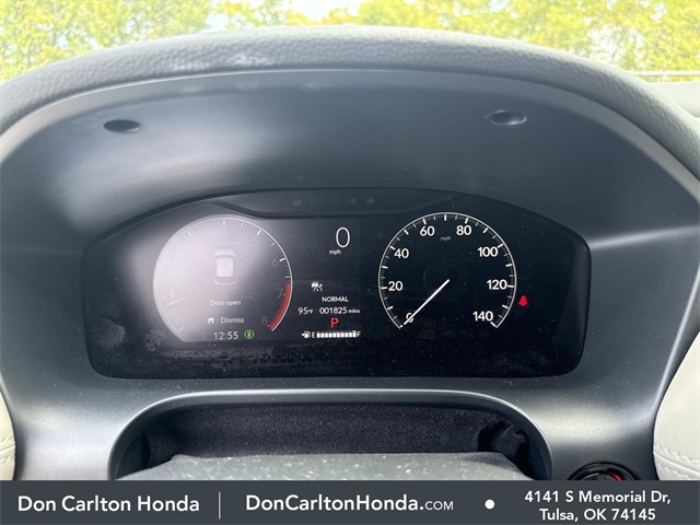2025 Honda HR-V LX photo 17