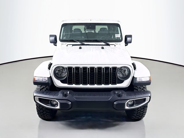 2025 Jeep Gladiator Sport photo 2