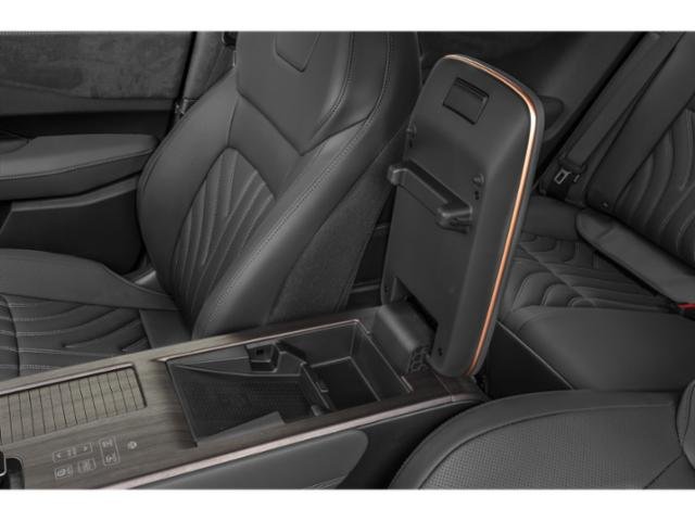 2024 Nissan ARIYA Platinum e-4ORCE photo 16