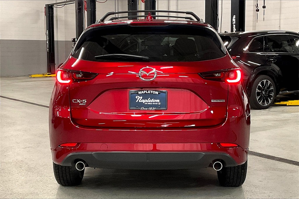 2025 Mazda CX-5 2.5 S Preferred photo 2