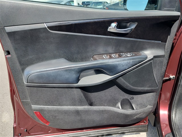 2018 Kia Sorento LX photo 9