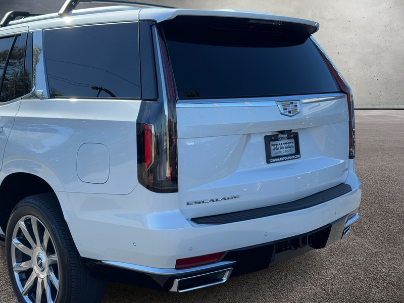 2024 Cadillac Escalade Premium Luxury Platinum photo 4