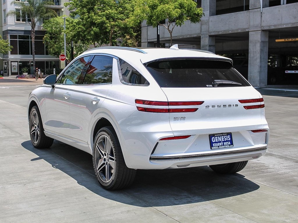 2026 Genesis Electrified GV70 Advanced photo 4