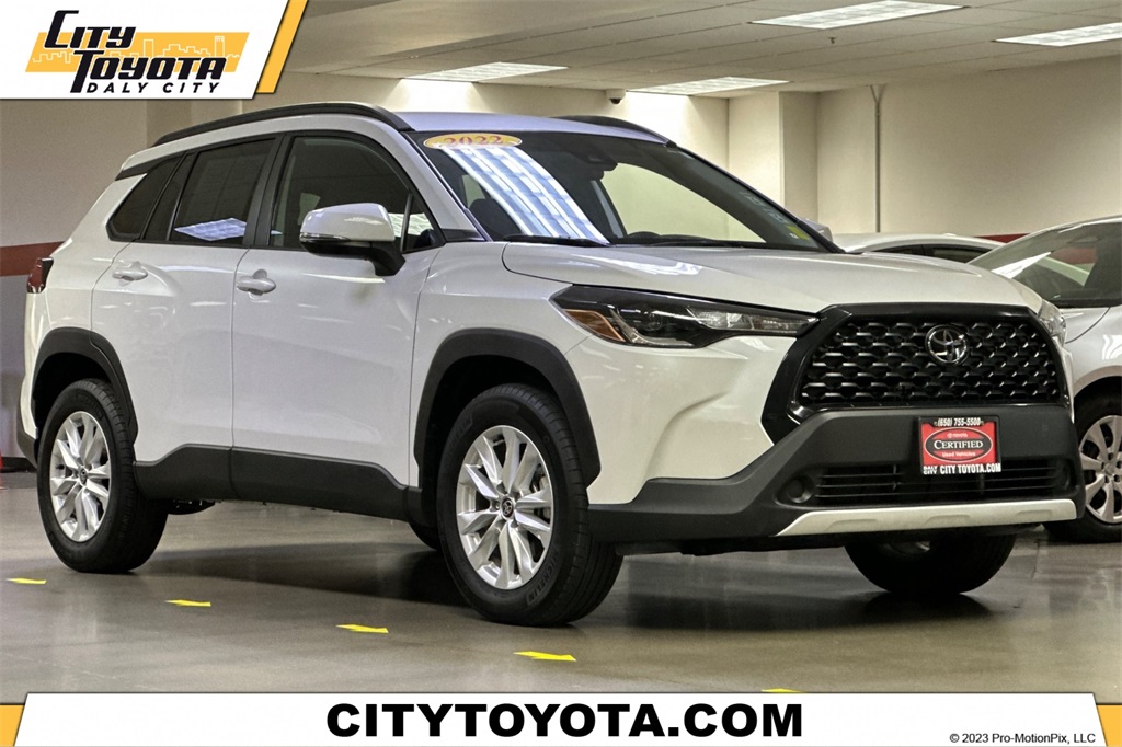2022 Toyota Corolla Cross LE