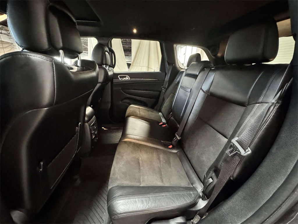 2021 Jeep Grand Cherokee Laredo photo 15