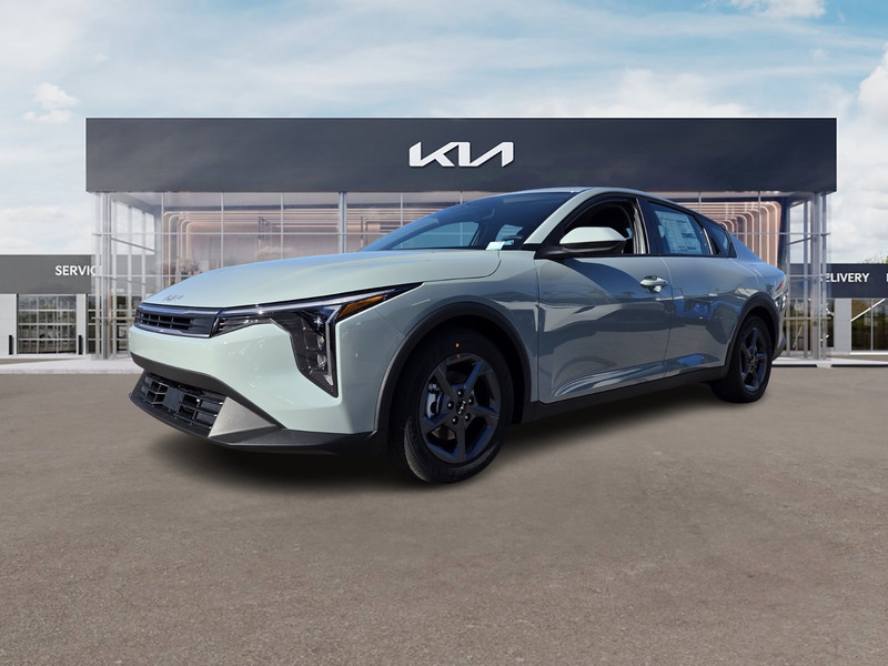 2025 Kia K4 LXS's photo