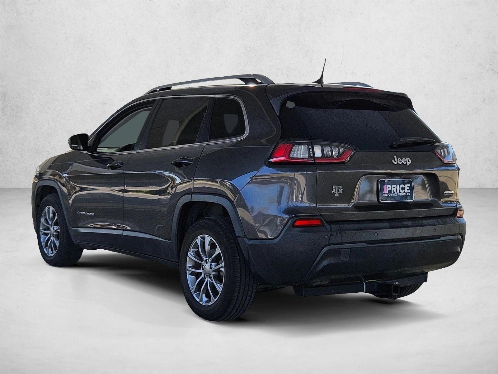 2019 Jeep Cherokee Latitude photo 4