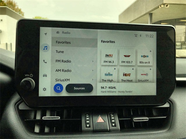 2024 Toyota RAV4 Hybrid XSE photo 6