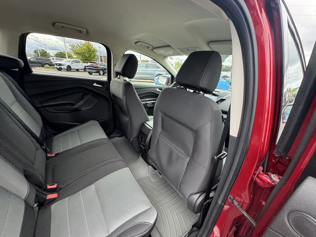 2016 Ford Escape SE photo 16