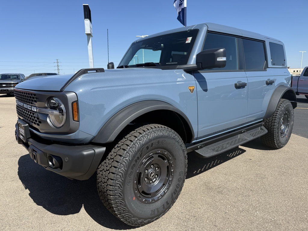 2025 Ford Bronco Badlands photo 6