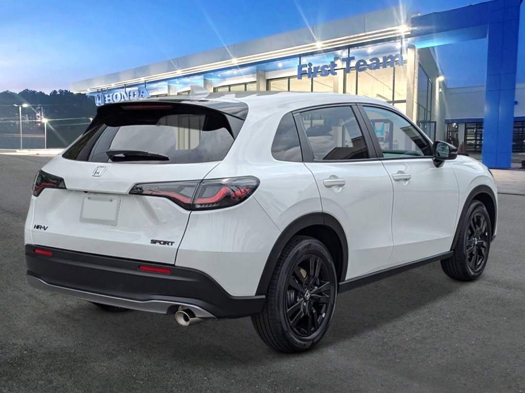 2026 Honda HR-V Sport photo 4