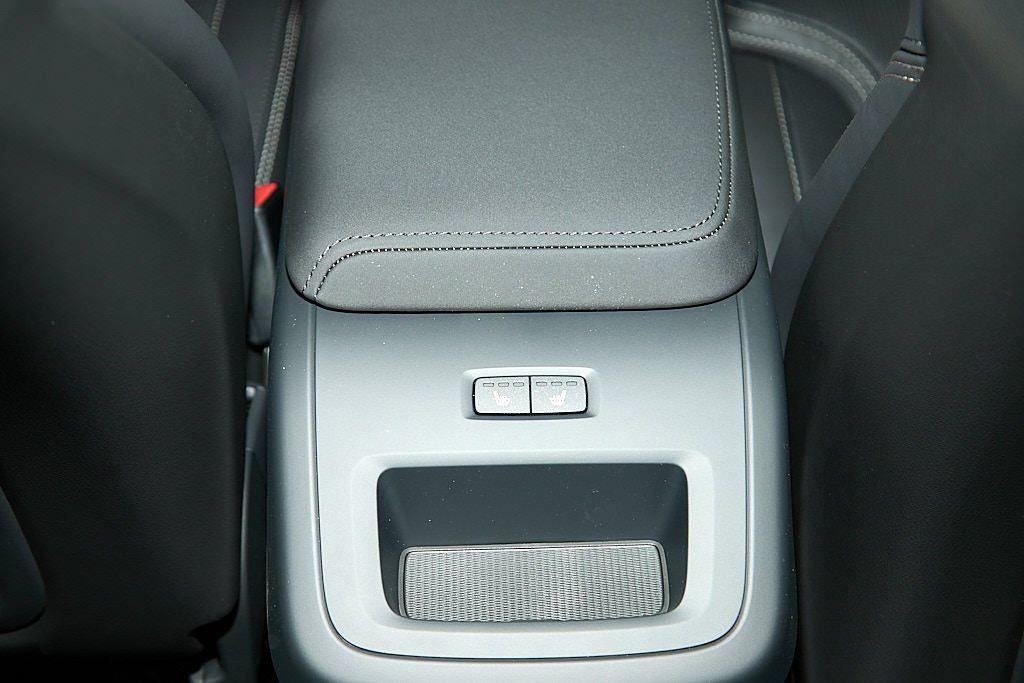 2026 VOLVO XC60 - Image 20