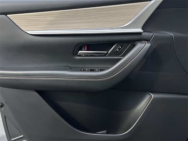 2025 Mazda CX-90 Premium photo 9