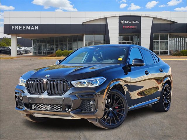 2022 BMW X6 40i's photo