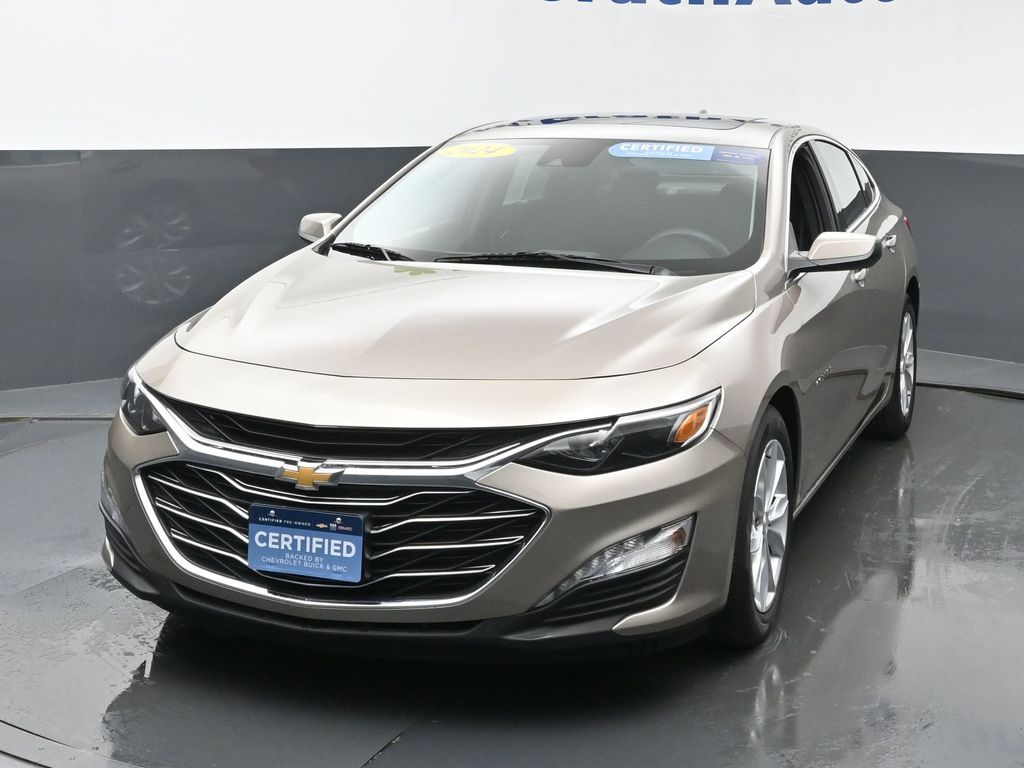 2024 Chevrolet Malibu 1LT photo 3