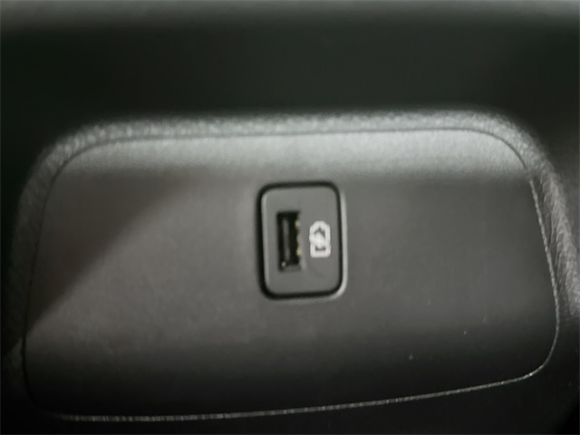2024 Nissan Sentra SV photo 25