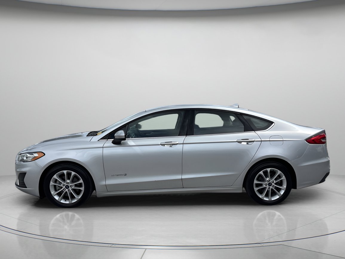 2019 Ford Fusion Hybrid SE photo 5