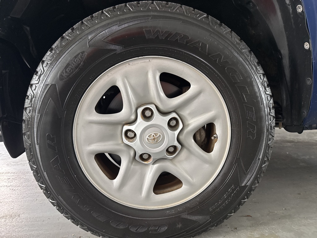 2014 Toyota Tundra SR5 photo 4