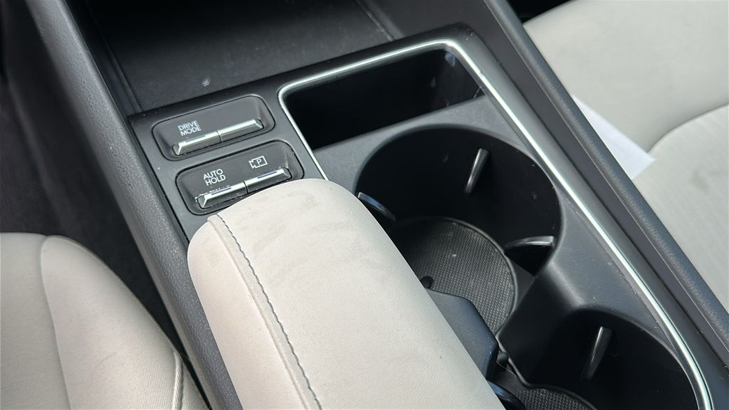 2024 Hyundai Sonata SEL photo 20