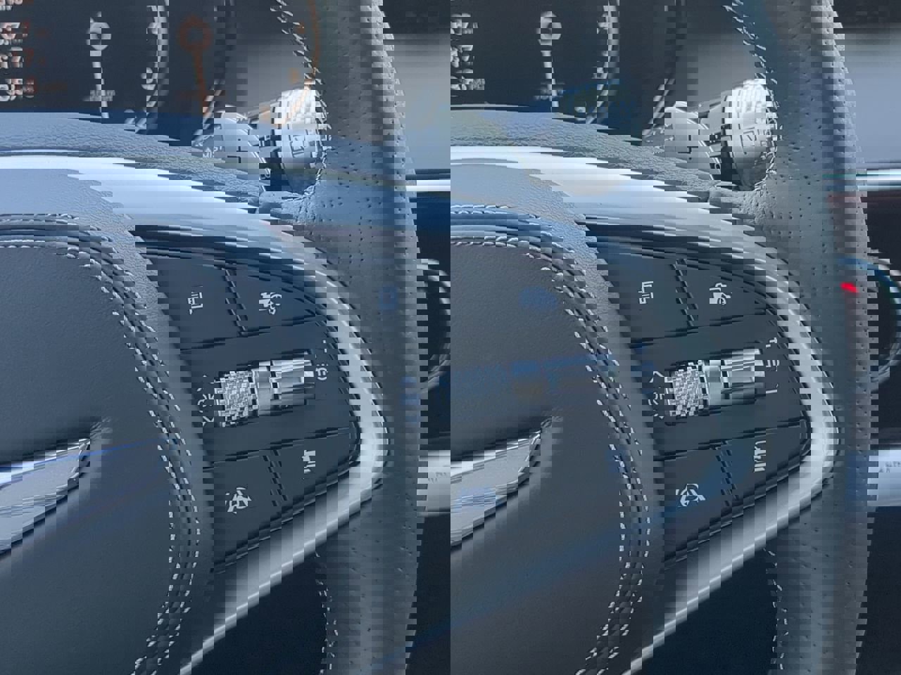 2025 Genesis GV70 3.5T Sport photo 25
