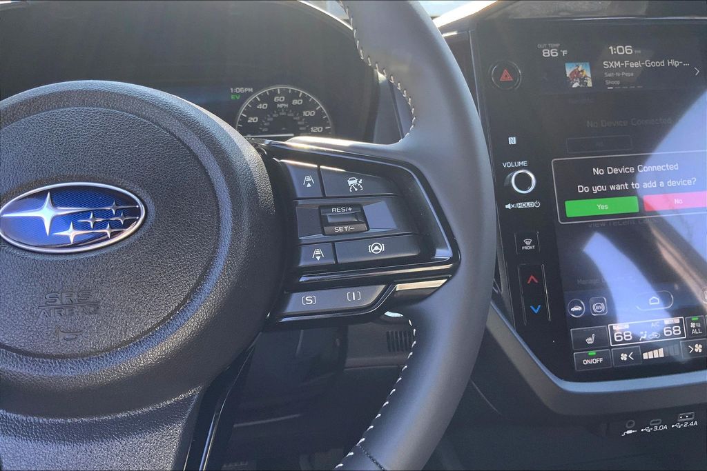 2025 Subaru Forester Premium photo 17