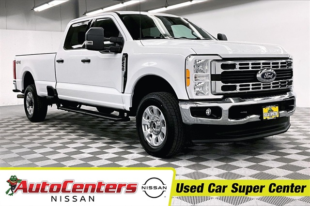2023 Ford F-250 Super Duty XLT's photo