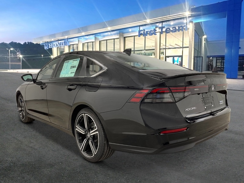 2025 Honda Accord Hybrid Sport photo 3