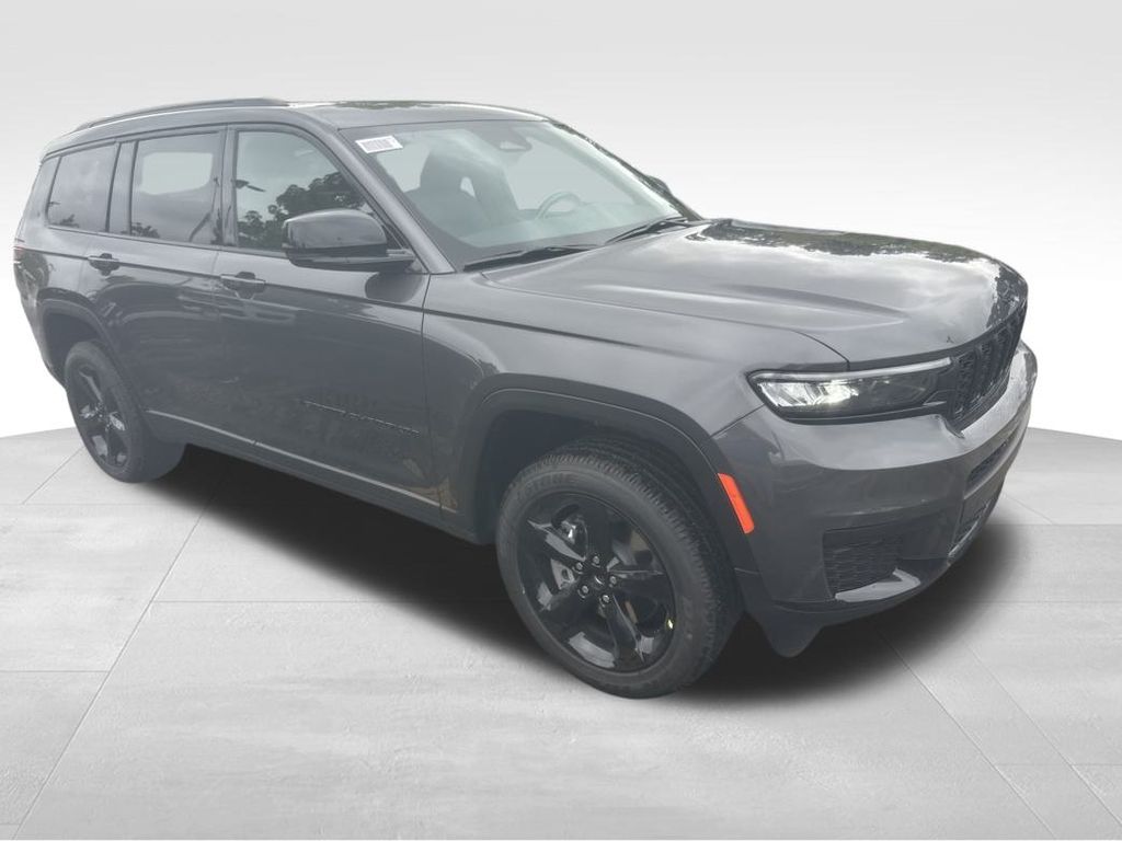 2025 Jeep Grand Cherokee Altitude X photo 19
