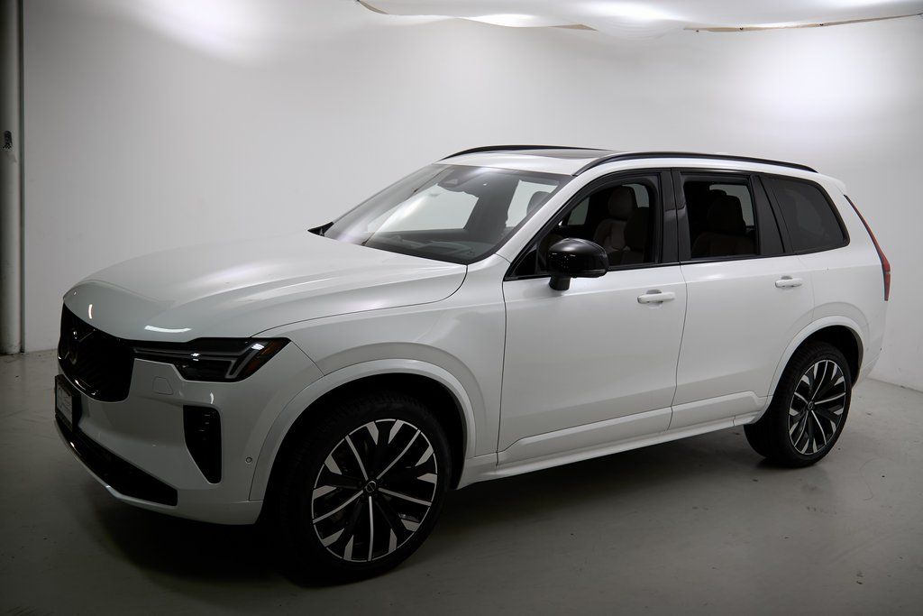 2026 VOLVO XC90 - Image 5