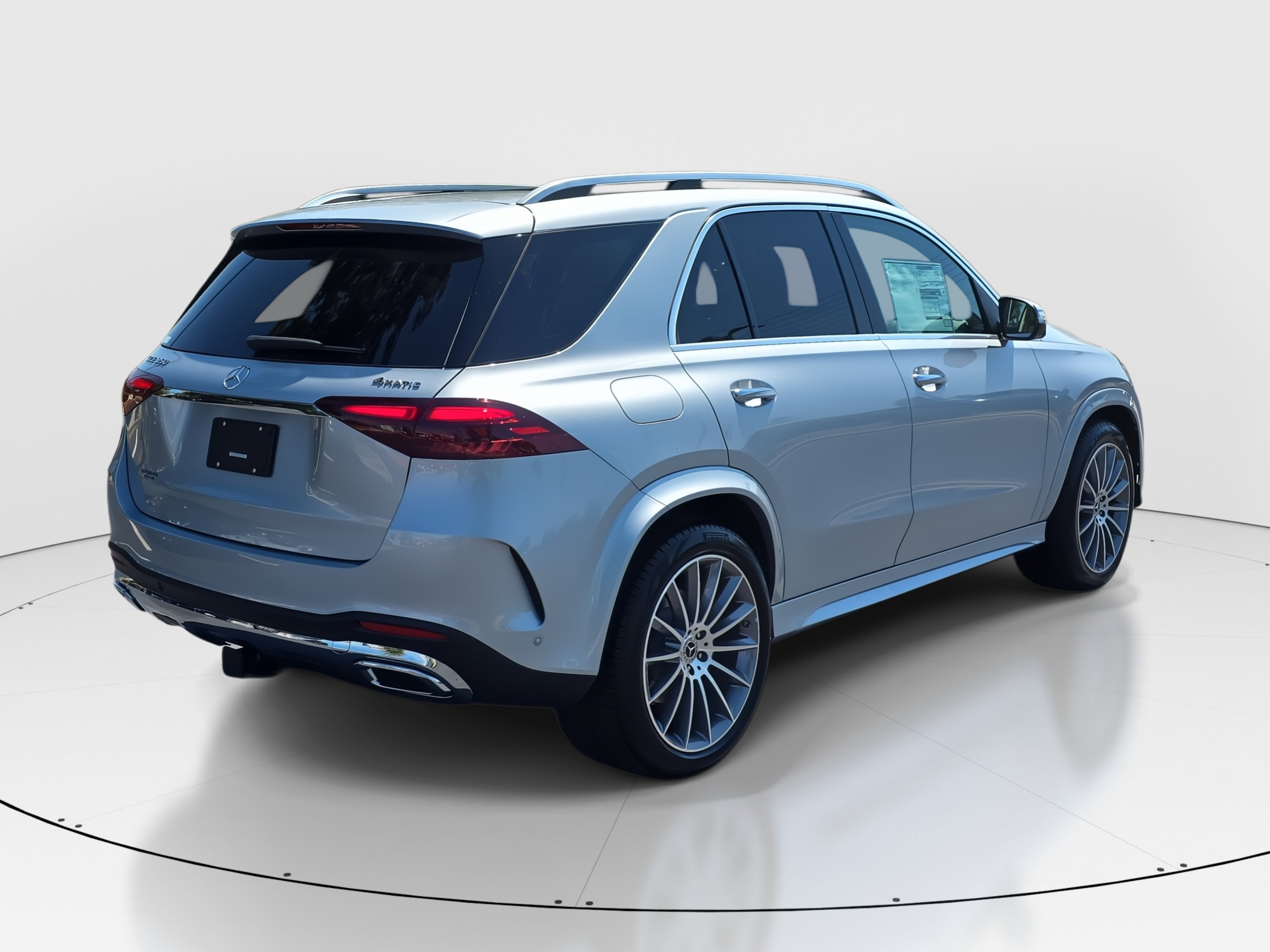 2025 Mercedes Benz GLE 350 4MATIC photo 3